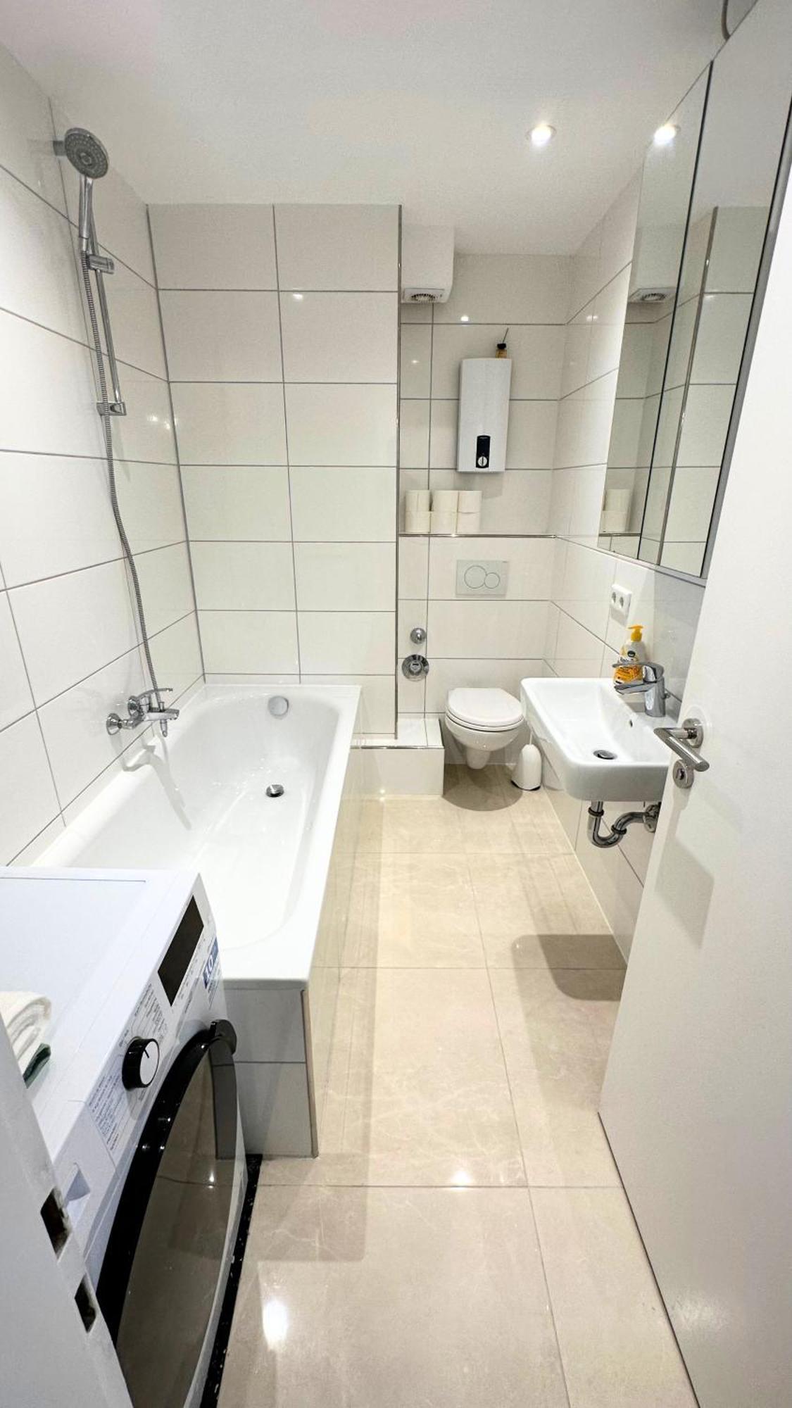 New - Cozy Apartment,Kitchen,Netflix And More Essen Dış mekan fotoğraf